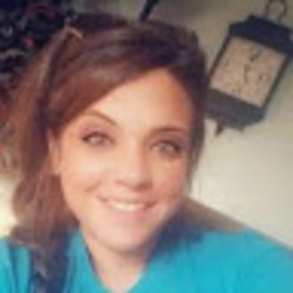 Meet your Posher, Lacey